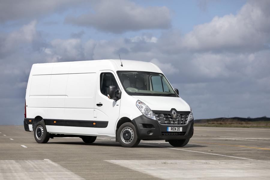  Renault Master Z.E. L3H2 Van 2018 года  (UK) (фото 1 из 5)